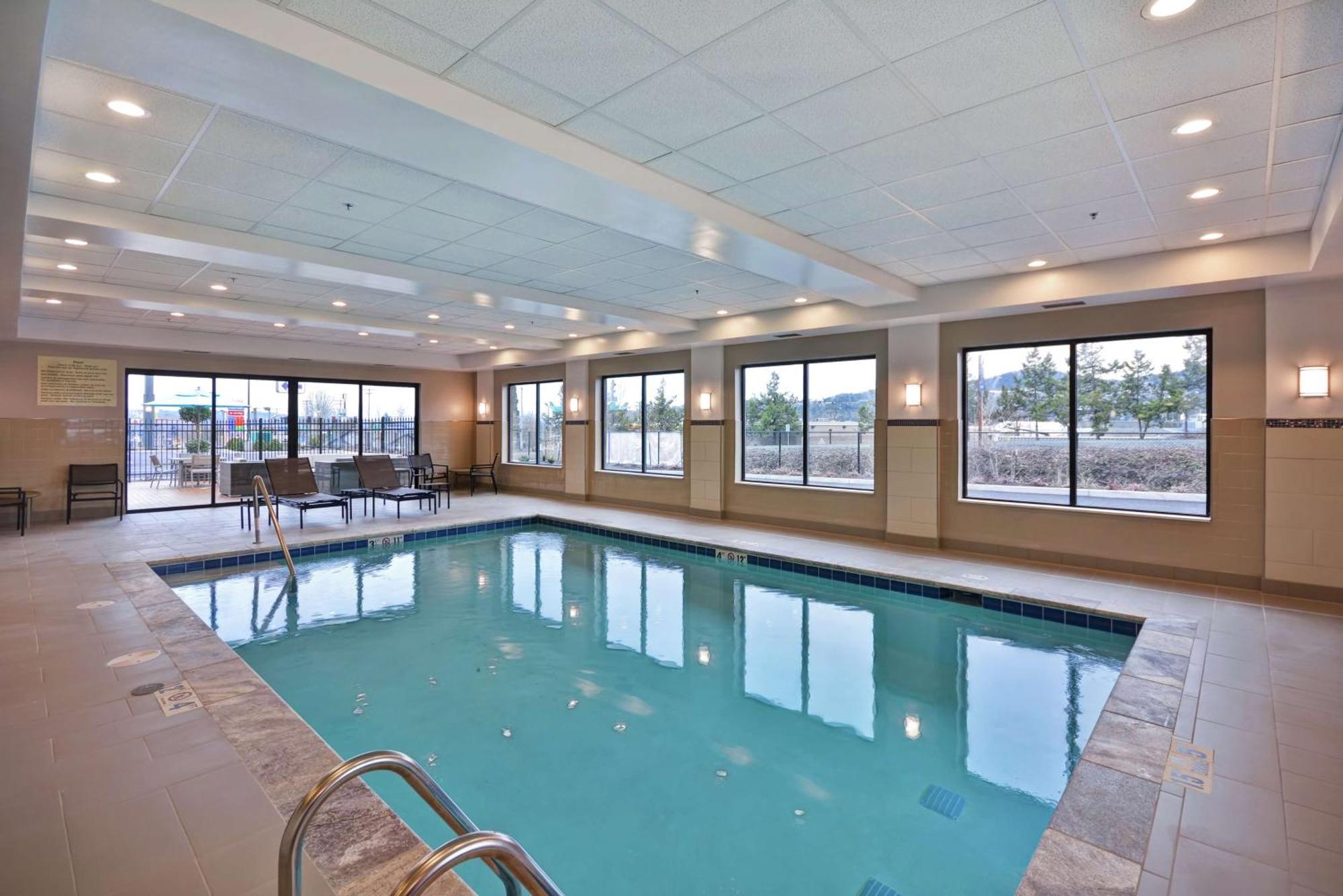 Hampton Inn & Suites Grants Pass Buitenkant foto